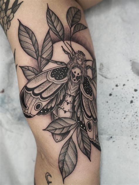 moth shin tattoo|Unique Moth Tattoo Ideas for Your Shin